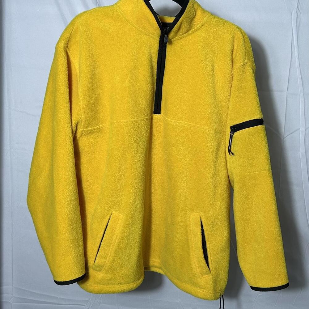 American Vintage Men's Yellow Sweatshirt